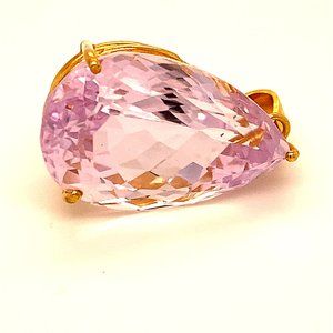 Pink Kunzite 37.60ct Solid 22K Gold Pendant